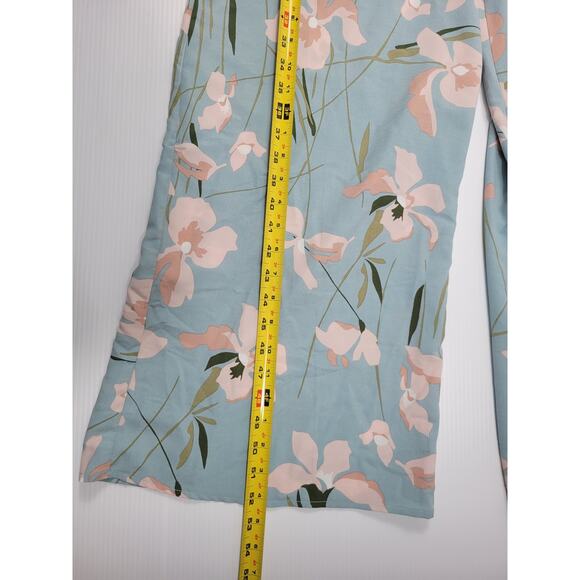 NWT Love & Piece Destiny Blue Mauve Womens Small Floral Spring Summer Romper - Picture 4 of 6